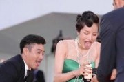 娱乐吃瓜女明星走红毯,娱乐女神走红毯，吃瓜群众热议焦点